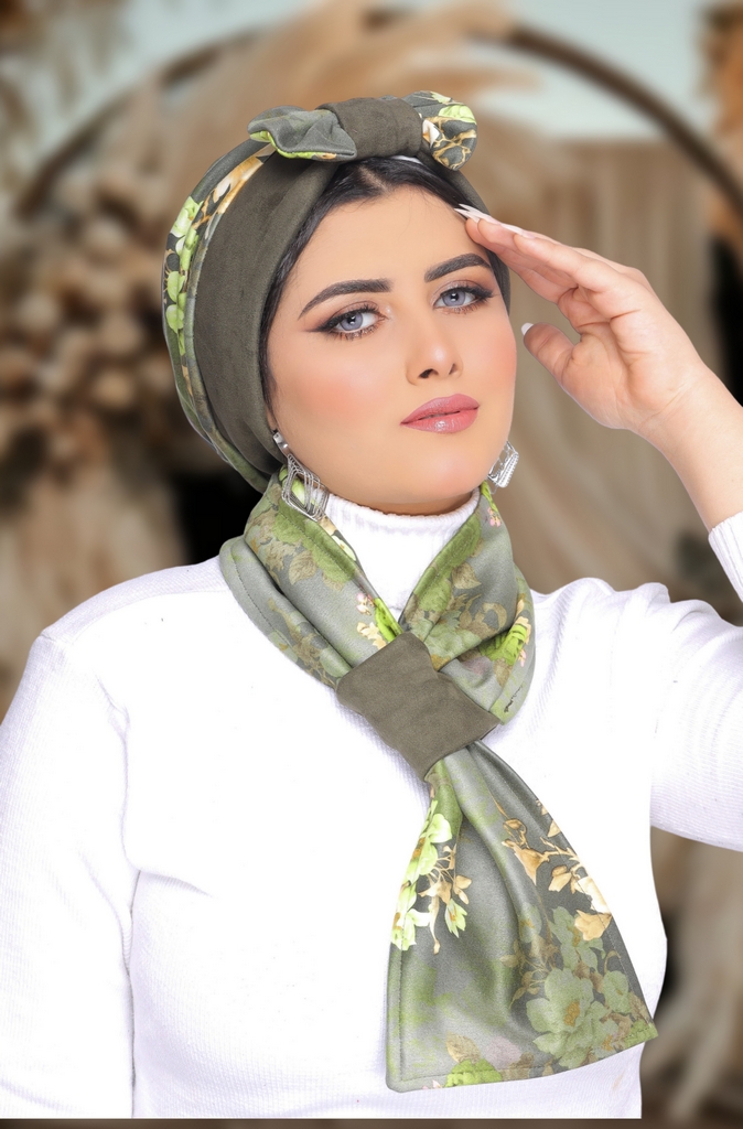 Turban  & Scarf One direction is a bow and the other is a cross suede - Smile Turbans - 1687