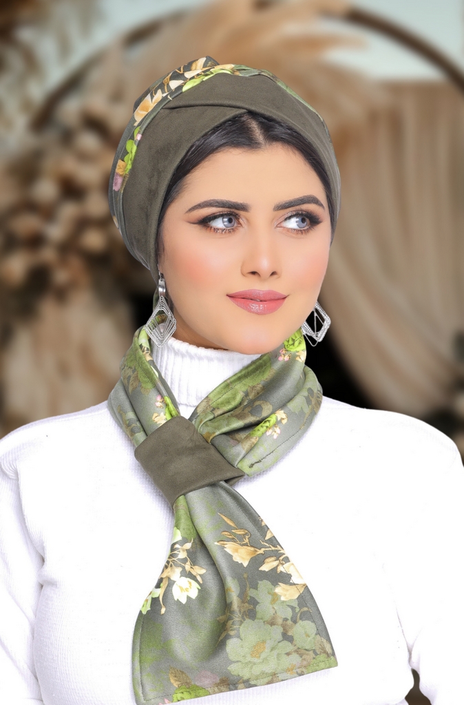 Turban  & Scarf One direction is a bow and the other is a cross suede - Smile Turbans - 1687